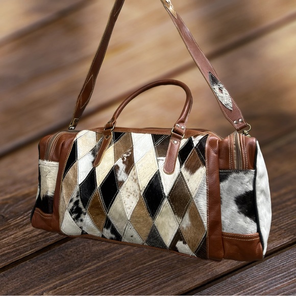 Fabulous Duffel Unisex genuine Cowhide Leather XL travel weekender patched - Picture 2 of 14